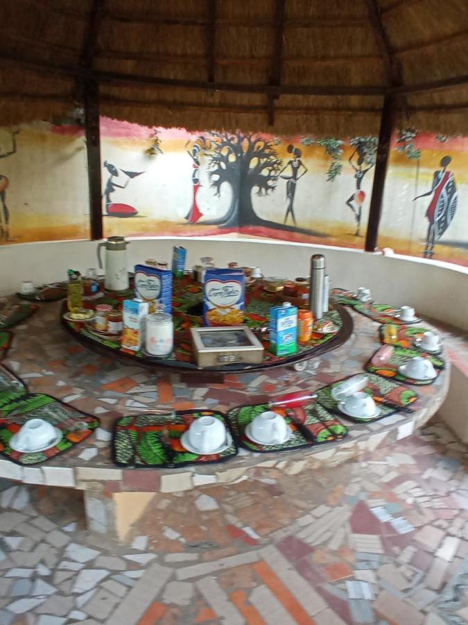 Casa Hotel Sinkiling Gambia Серекунда Екстер'єр фото