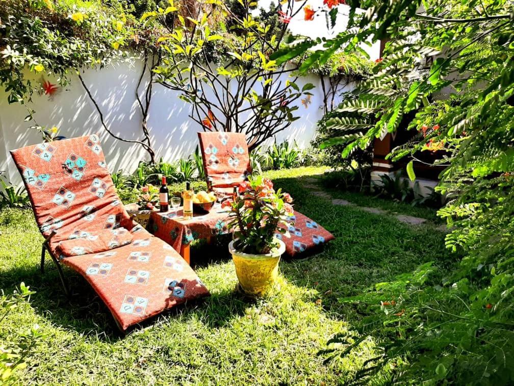 Casa Hotel Sinkiling Gambia Серекунда Екстер'єр фото