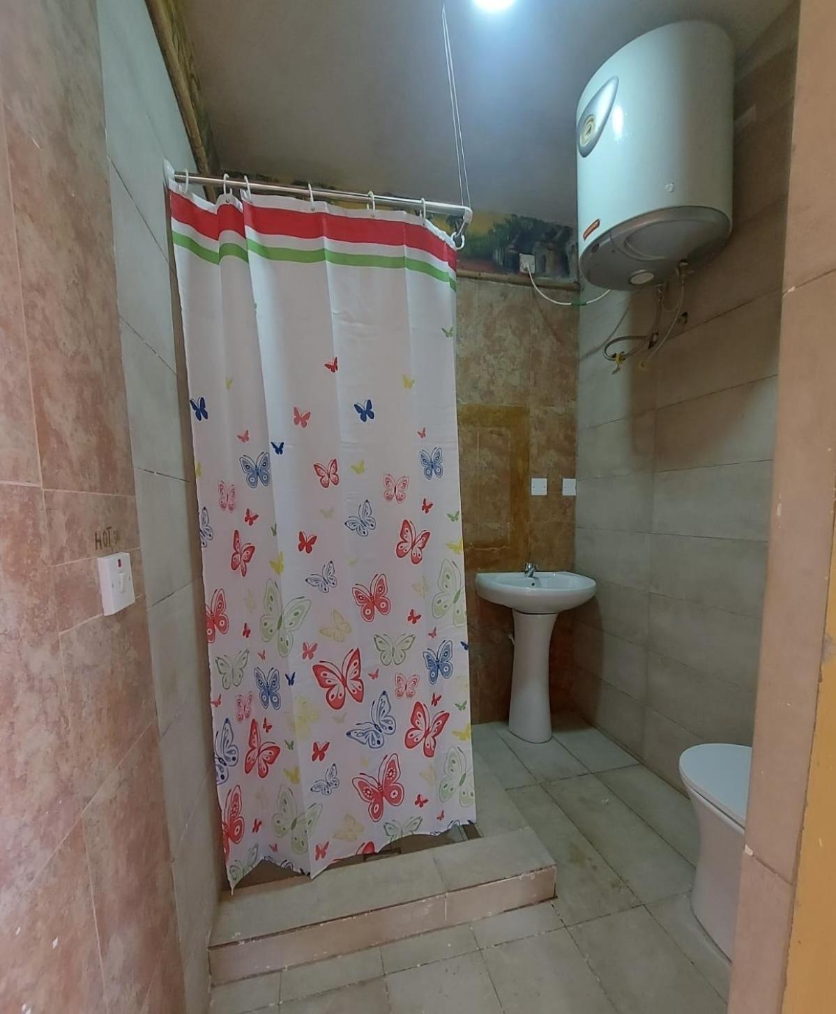 Casa Hotel Sinkiling Gambia Серекунда Екстер'єр фото