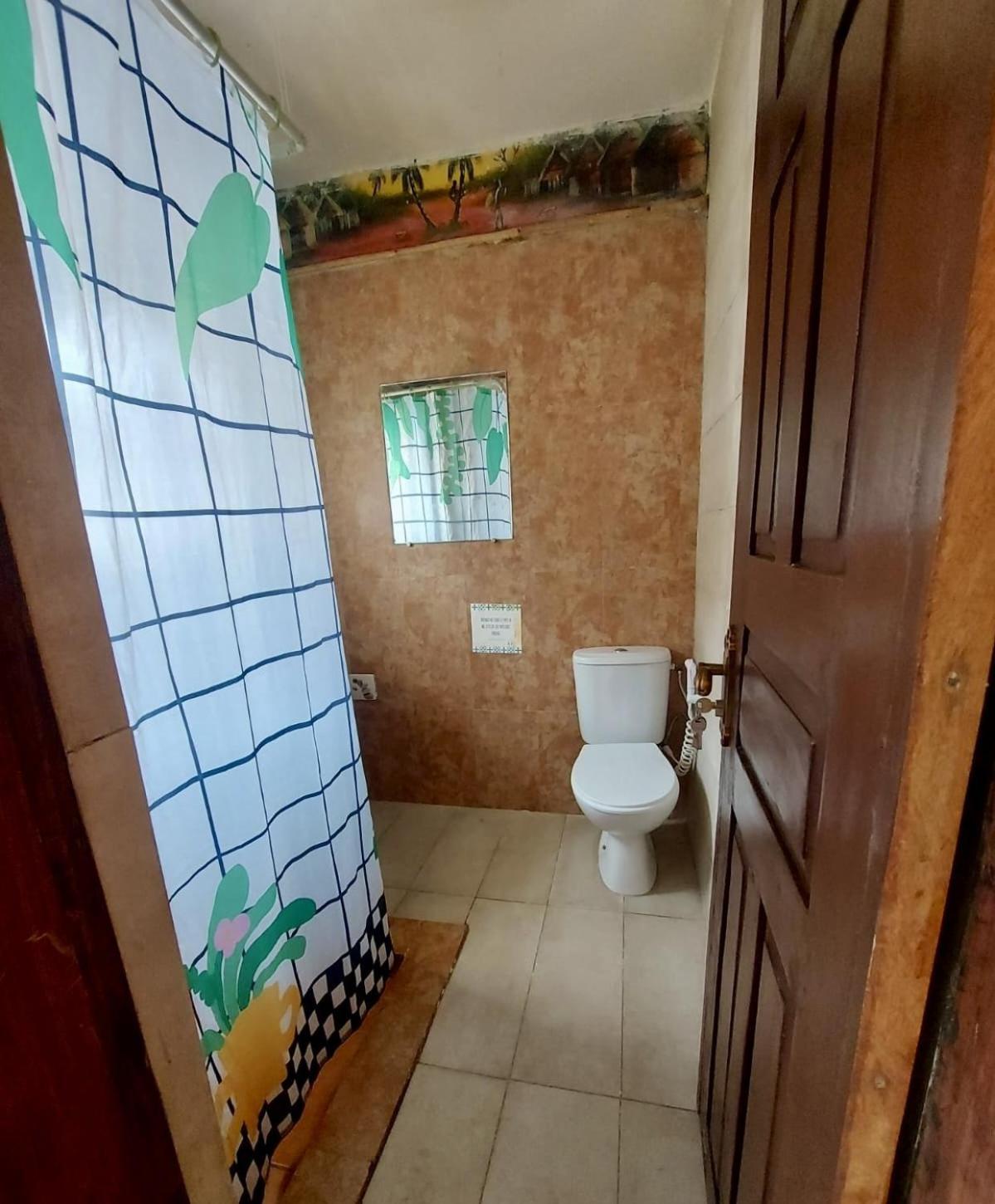 Casa Hotel Sinkiling Gambia Серекунда Екстер'єр фото