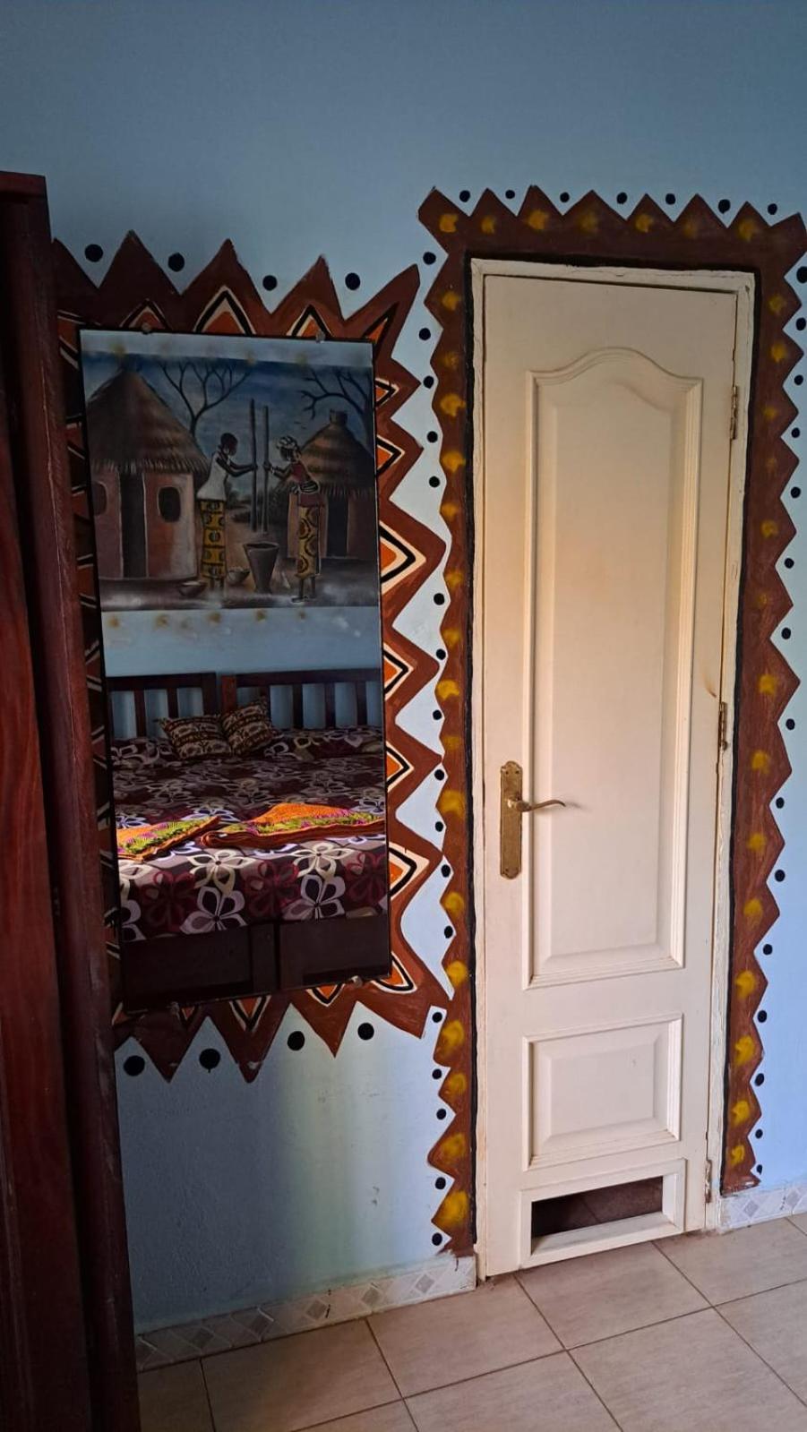 Casa Hotel Sinkiling Gambia Серекунда Екстер'єр фото